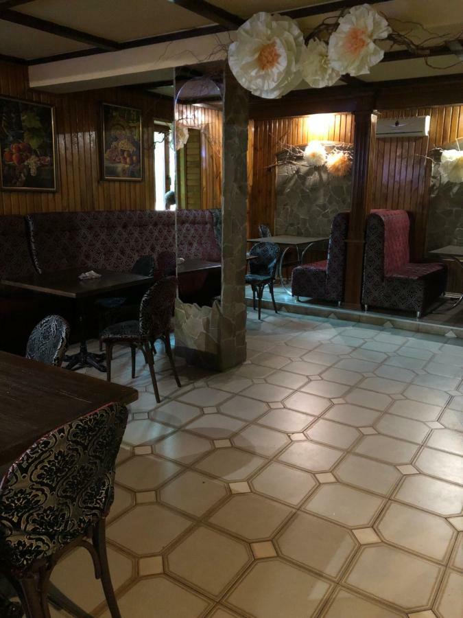 Кафе-Бар «У Дідуся» Vil'khy Exterior photo