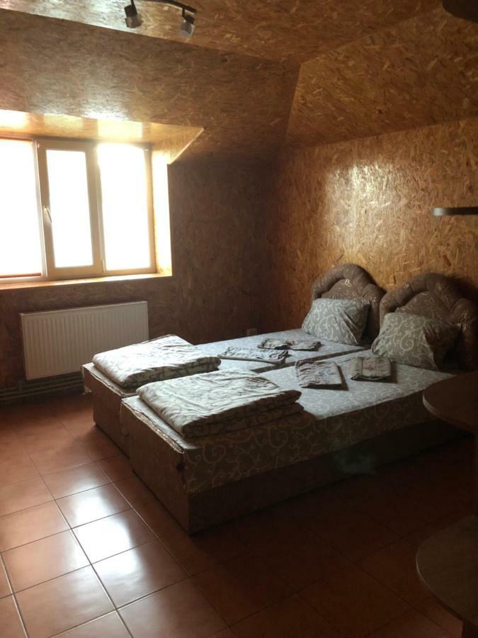 Кафе-Бар «У Дідуся» Vil'khy Exterior photo